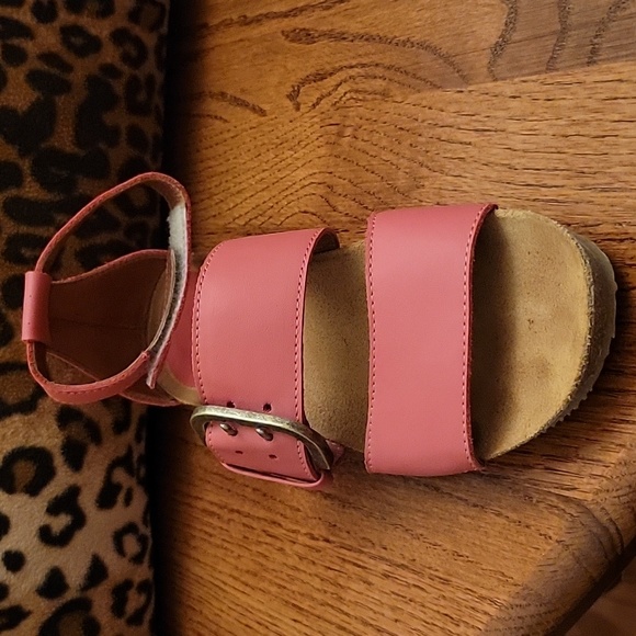 Sergio Tomani | Edina Rojo Sandals in US Size 7.5/European Size 38 - Picture 2 of 16